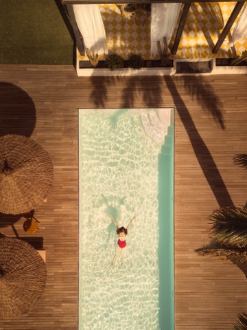 Poolhouse